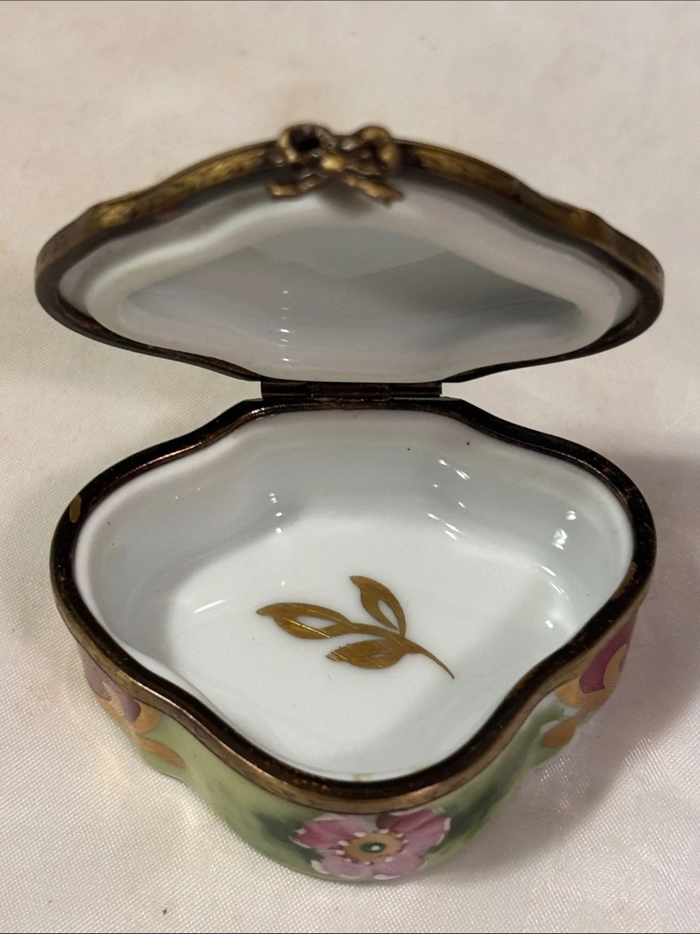 Vintage Limoges France Porcelain Floral Jewelry Trinket Box - Pink and Green